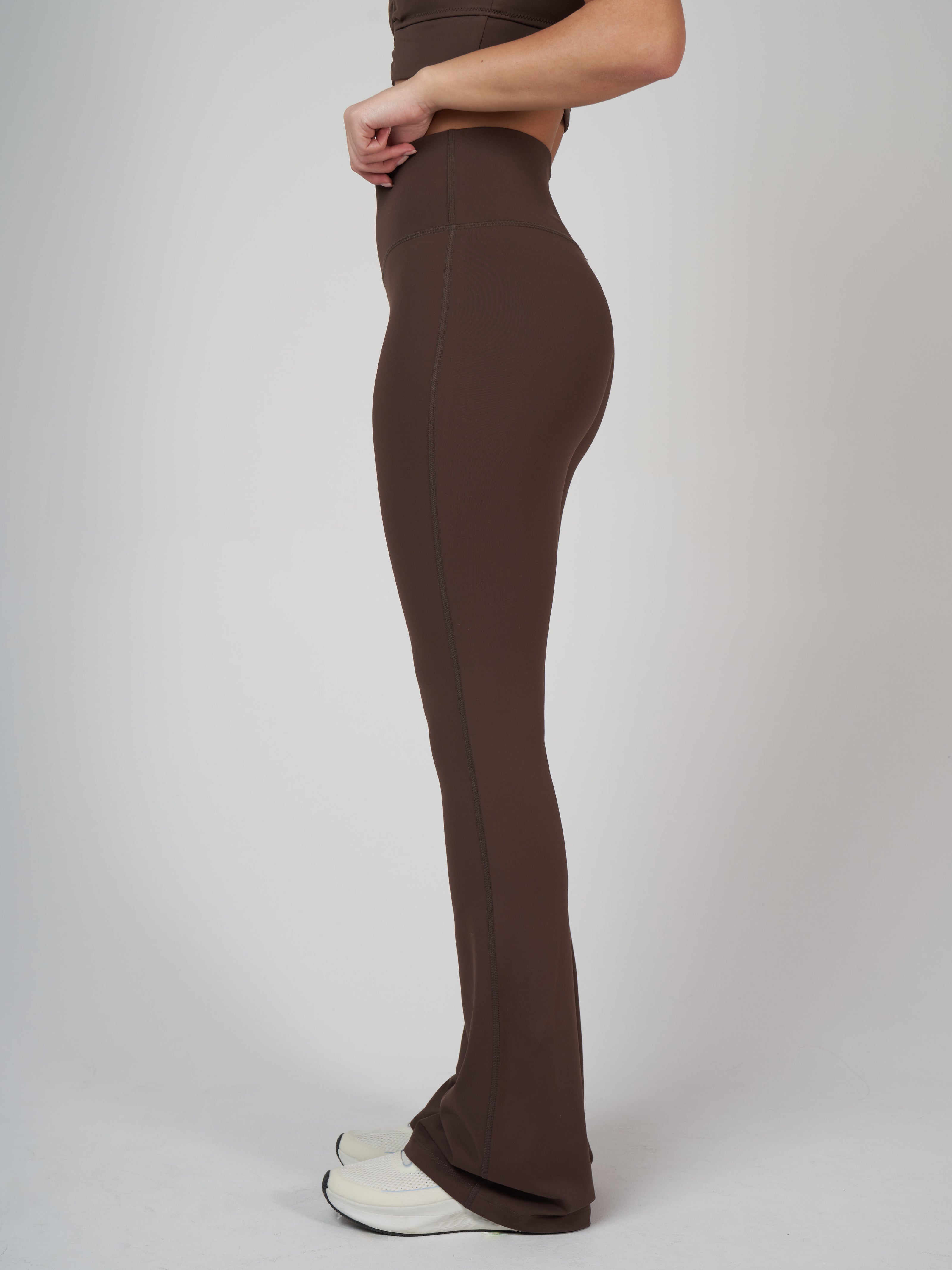 Liora Soft Flare Хеланки - Bitter Brown