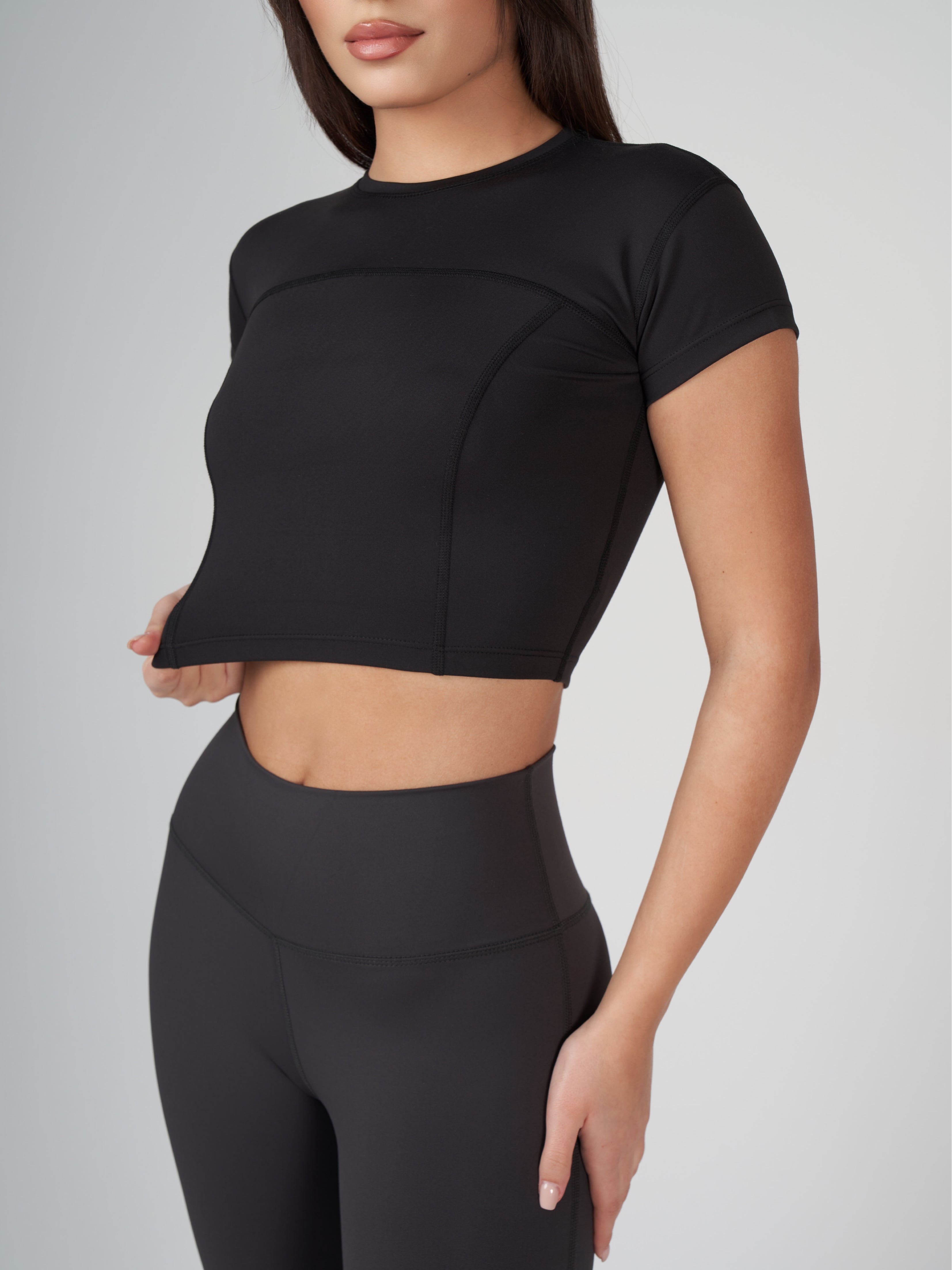 Liora Soft Crop - Black