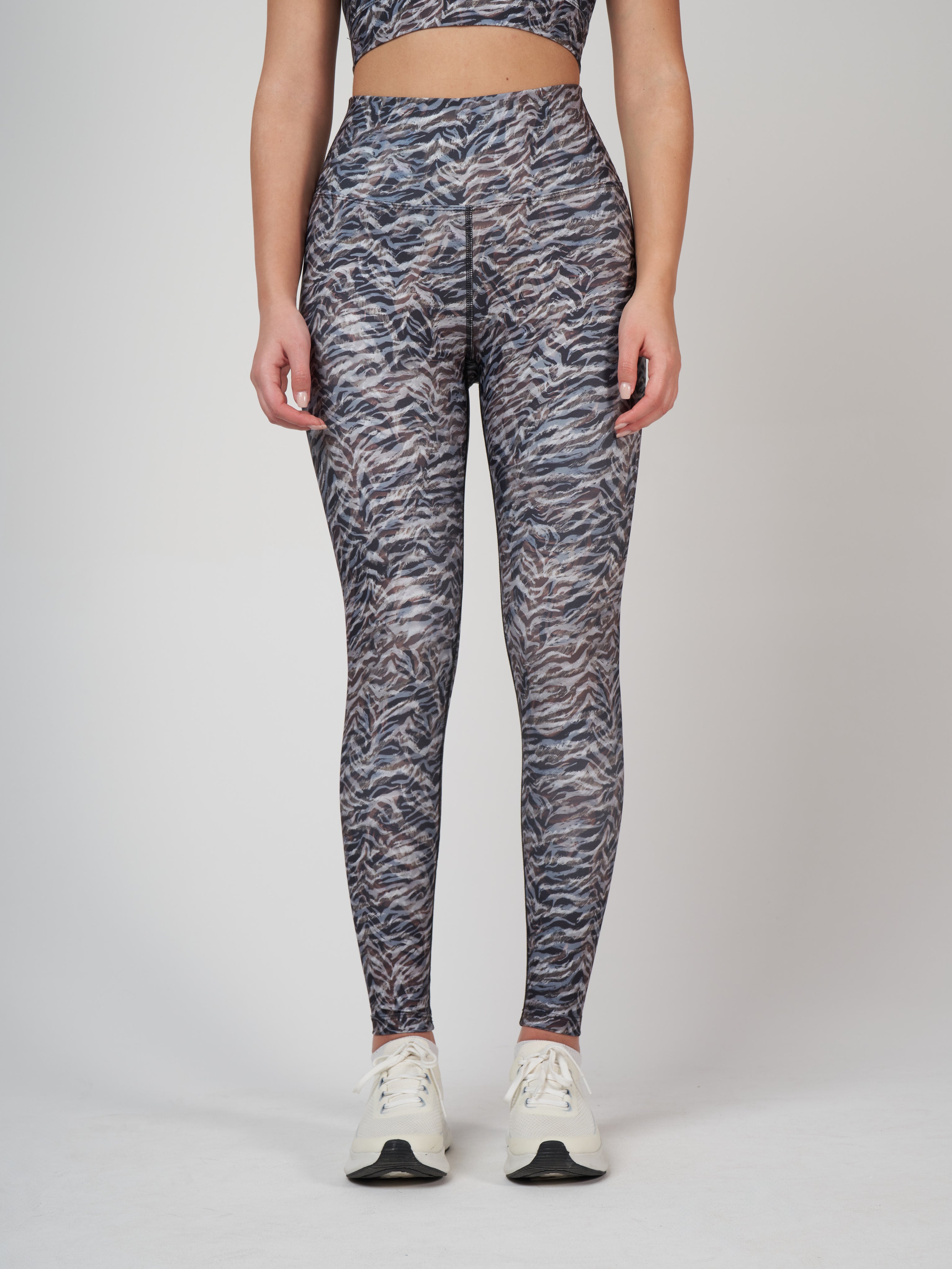 Tiger’s Wild Print Хеланки