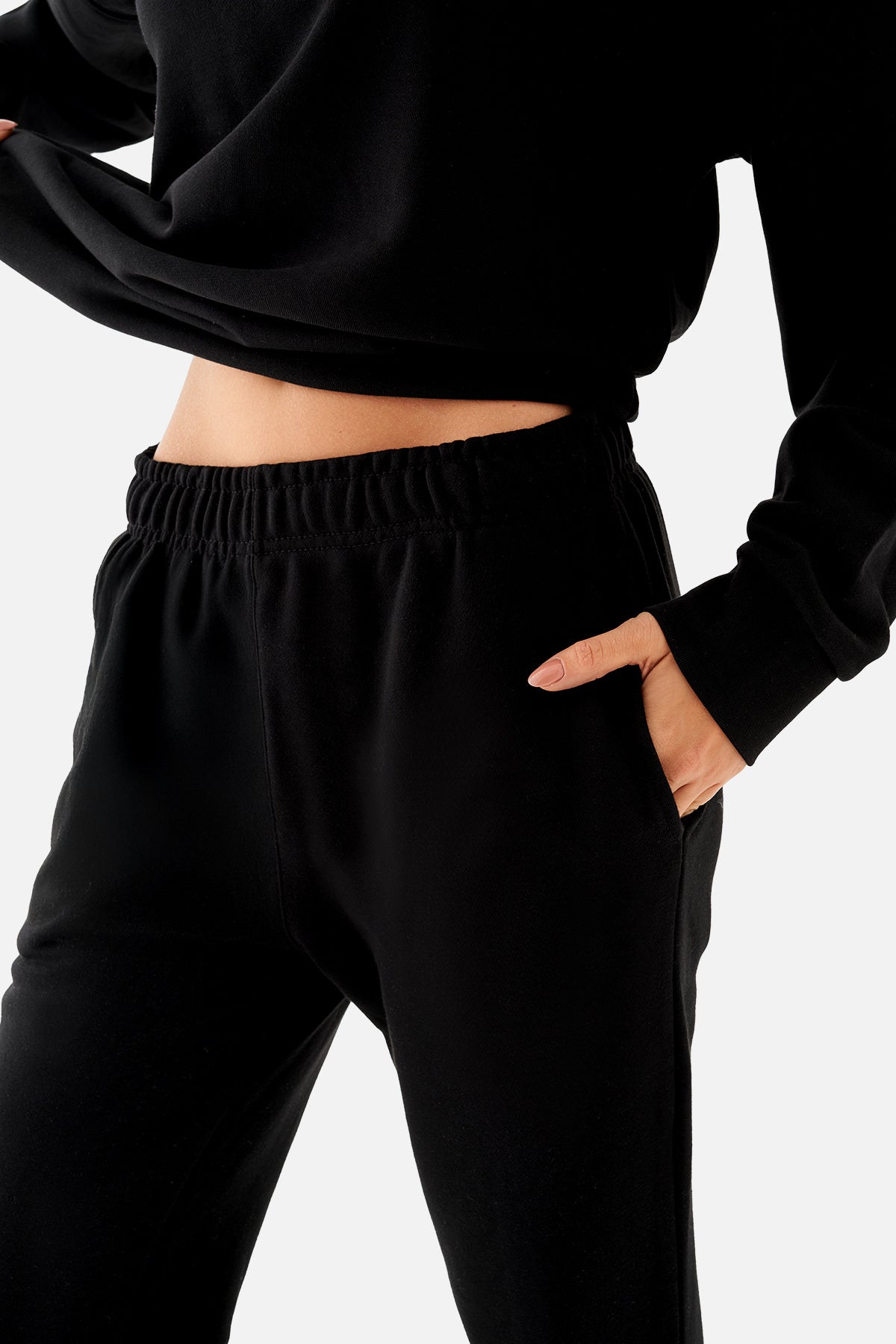Mia Cuffed Sweatpants - Black