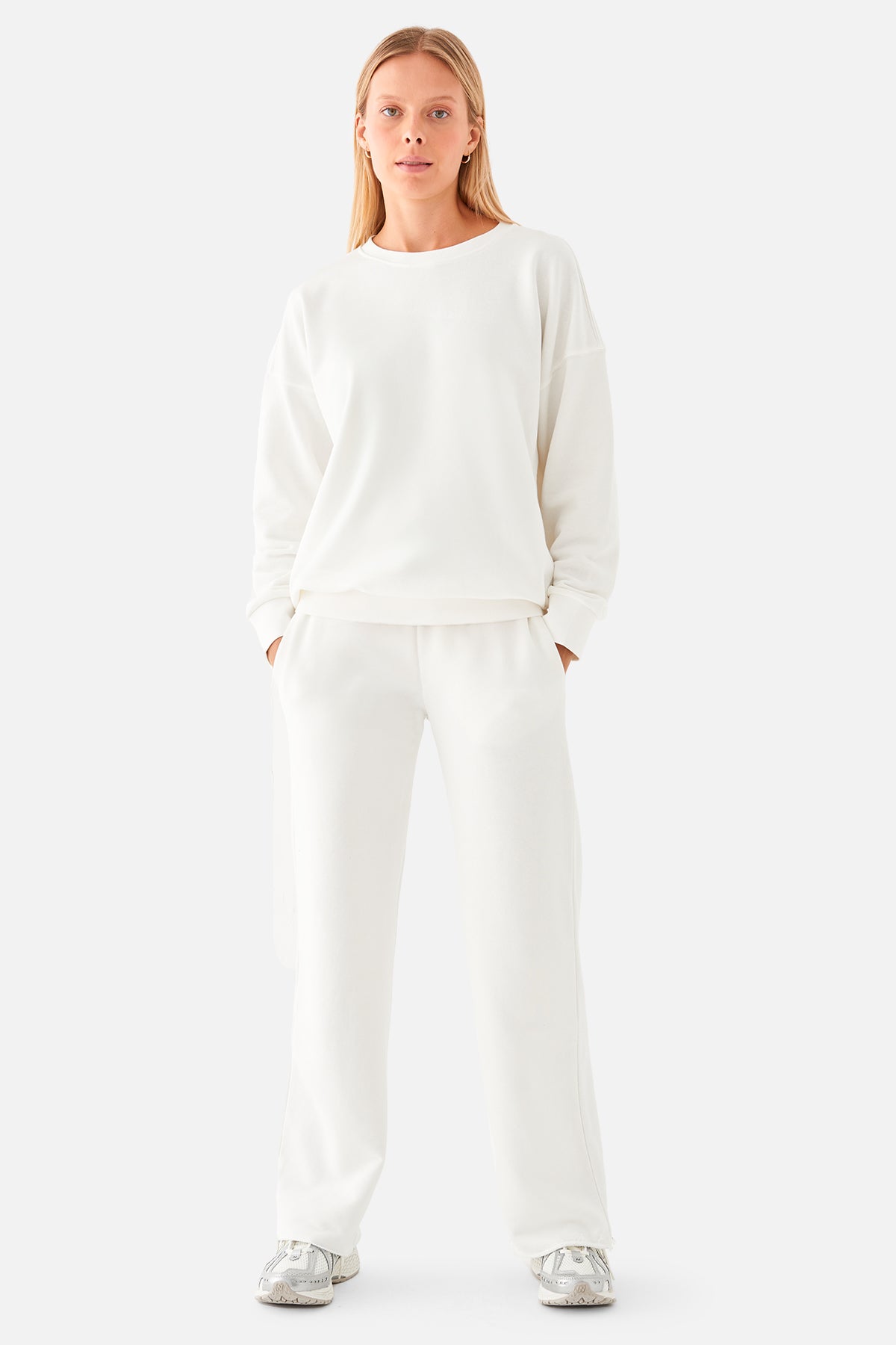Amelia Flare Sweatpants - Ecru
